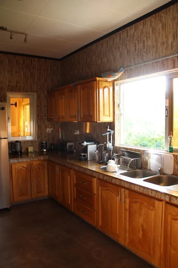 Zeph Self Catering Apartment Baie Lazare  0*, Baie Lazare (Mahe)