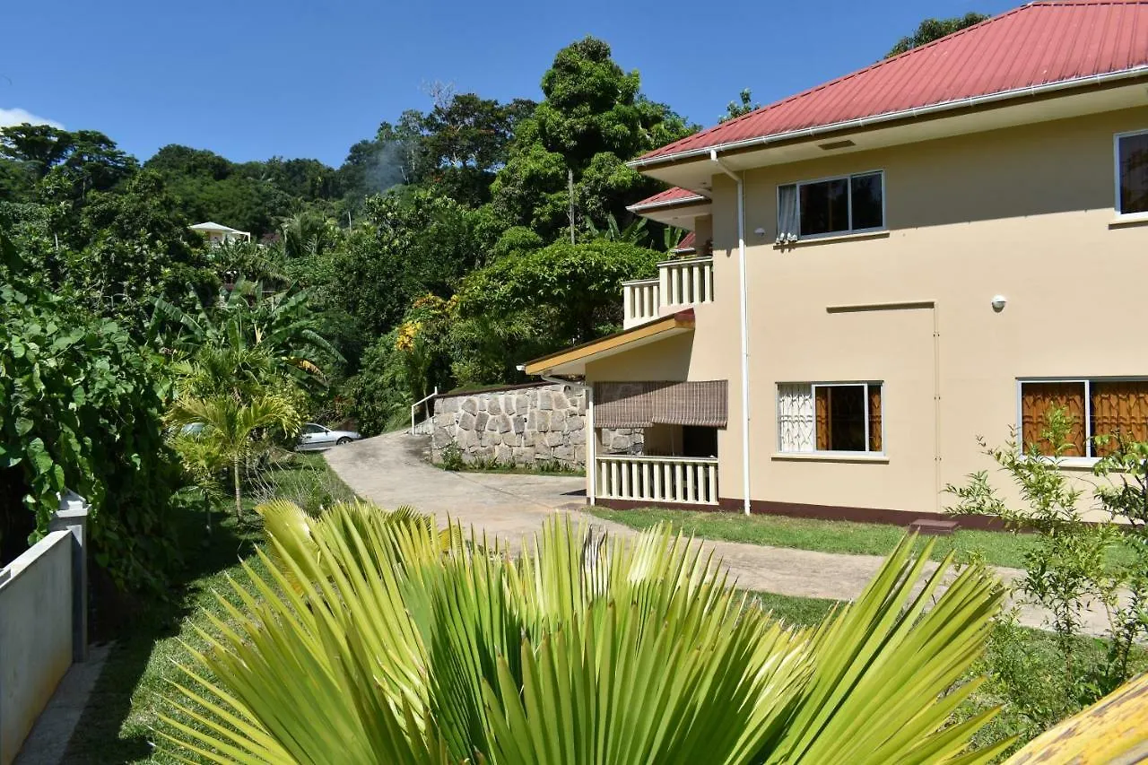 Zeph Self Catering Apartment Baie Lazare  Baie Lazare (Mahe)